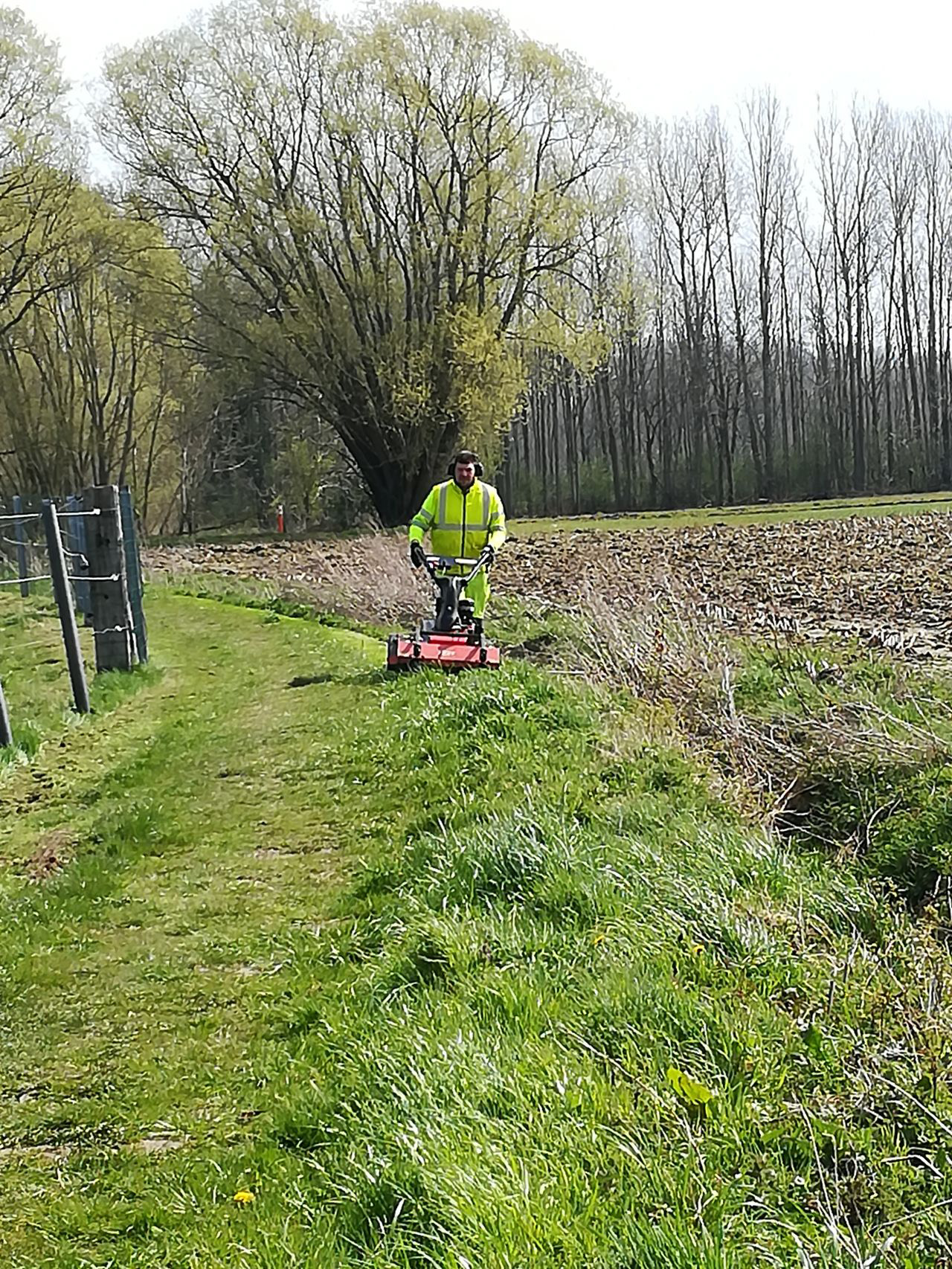 Maaiwerken natuurpaden en trage wegen.jpg